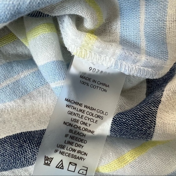 Vince Camuto womens multicolor striped flounce top size small - Picture 12 of 13